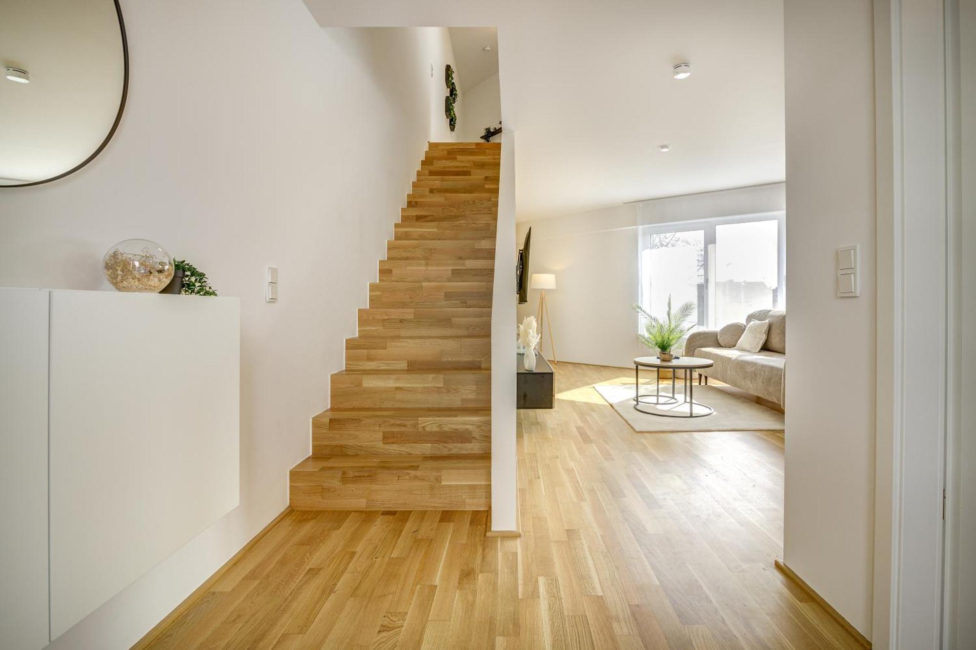 Exklusive 3-Zimmer Luxus-Maisonette In Hochheim - Naehe Frankfurt Flughafen, Wiesbaden Und Mainz Хоххайм-ам-Майн Экстерьер фото
